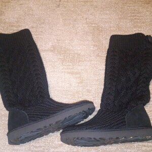 Ugg classic cardi II knit boots